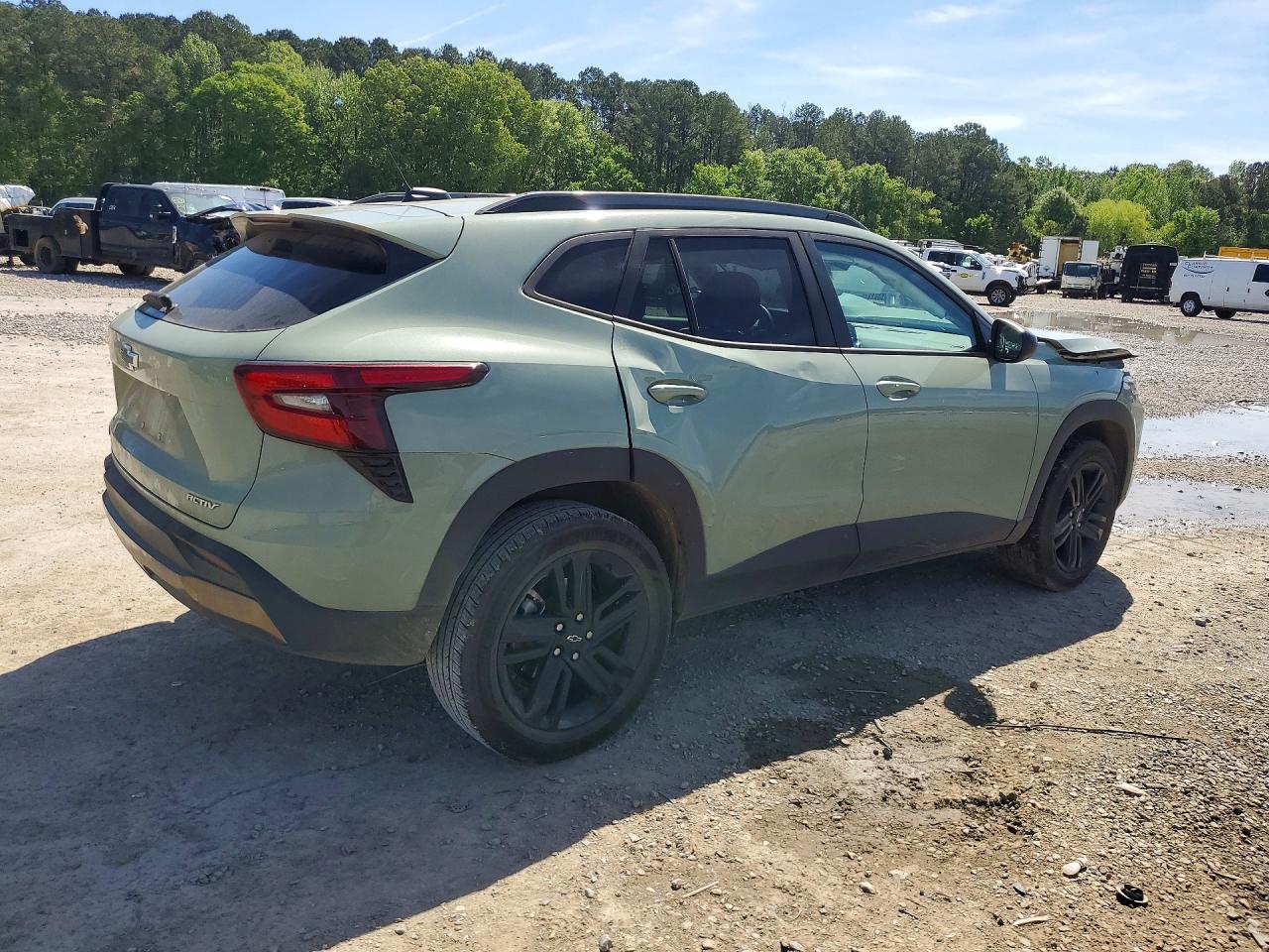 2025 CHEVROLET TRAX