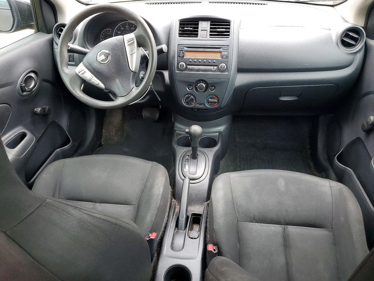 2016 NISSAN VERSA