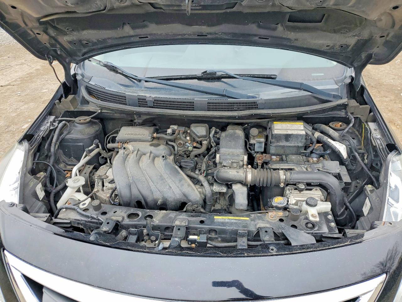 2016 NISSAN VERSA