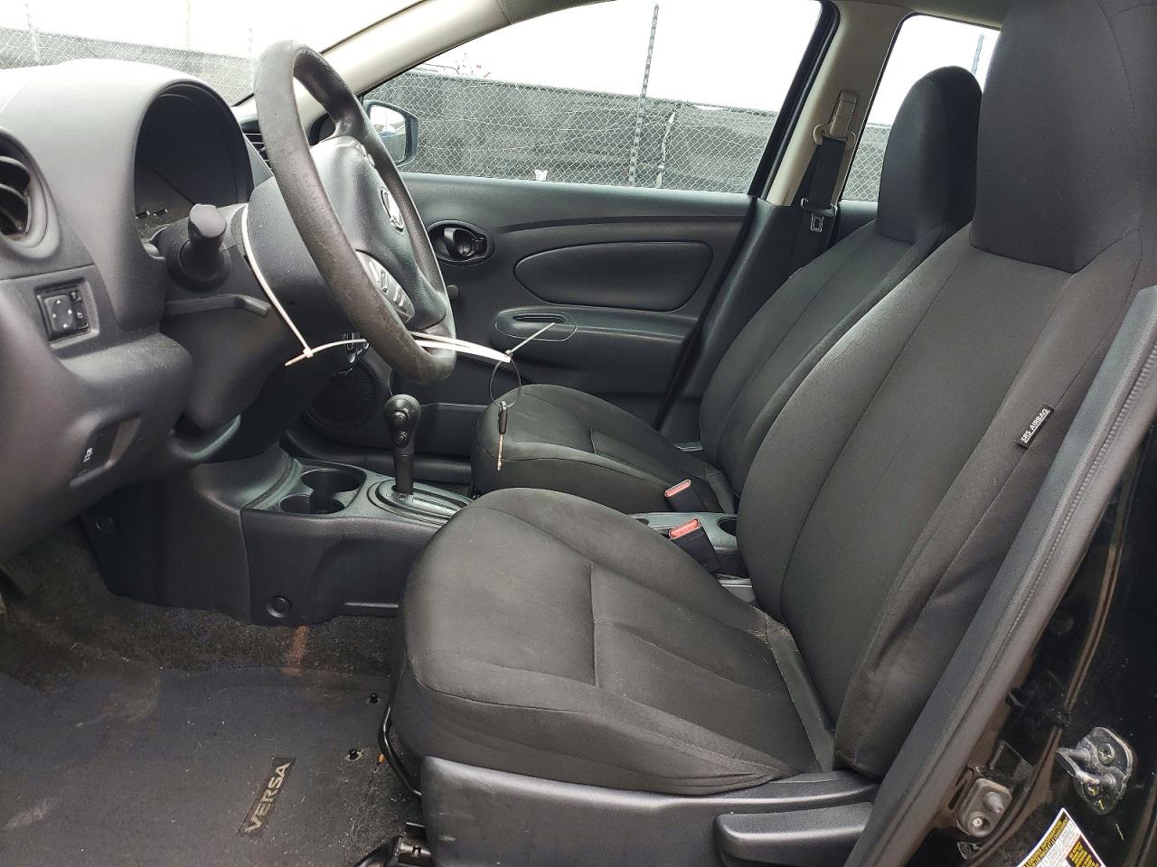 2016 NISSAN VERSA