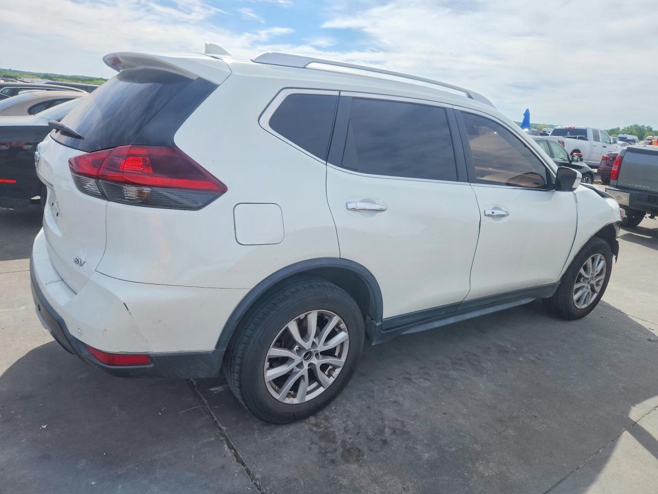2019 NISS ROGUE