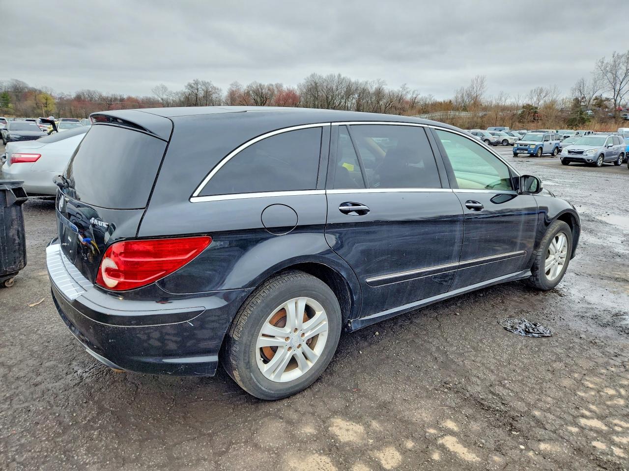 2009 MERCEDES-BENZ R-CLASS