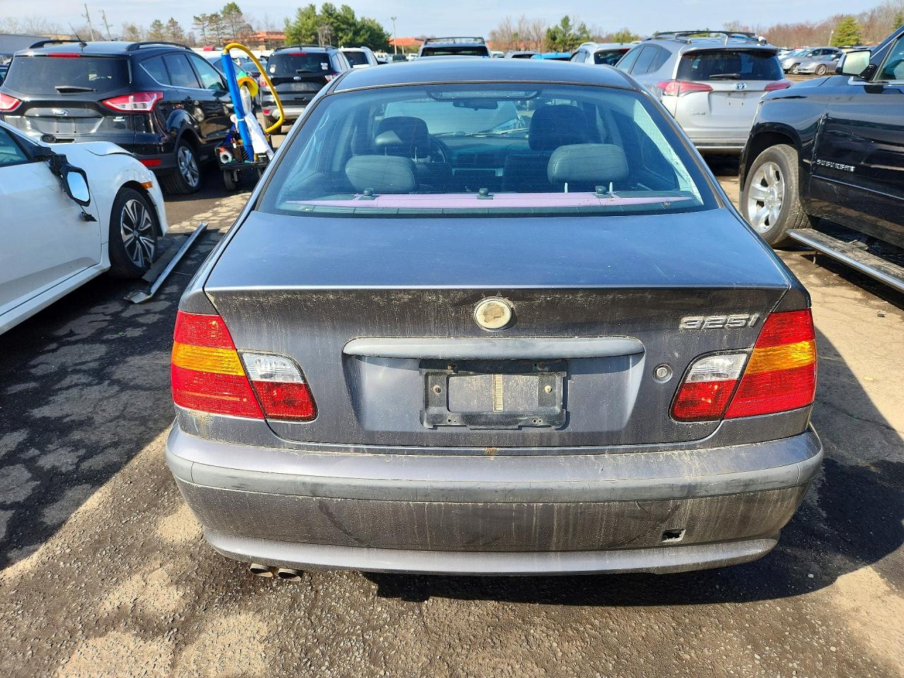 2002 BMW 3 SERIES