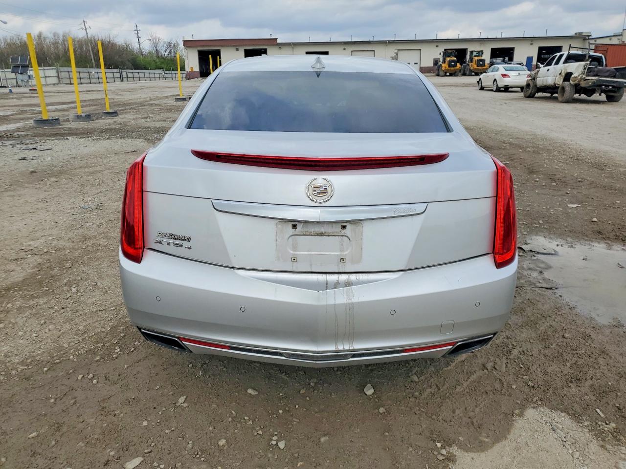 2015 CADILLAC XTS