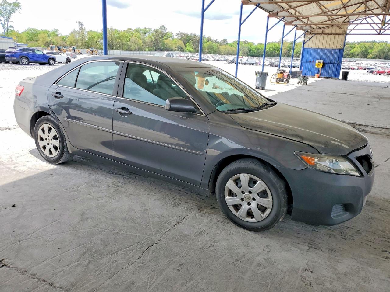 2011 TOYT CAMRY