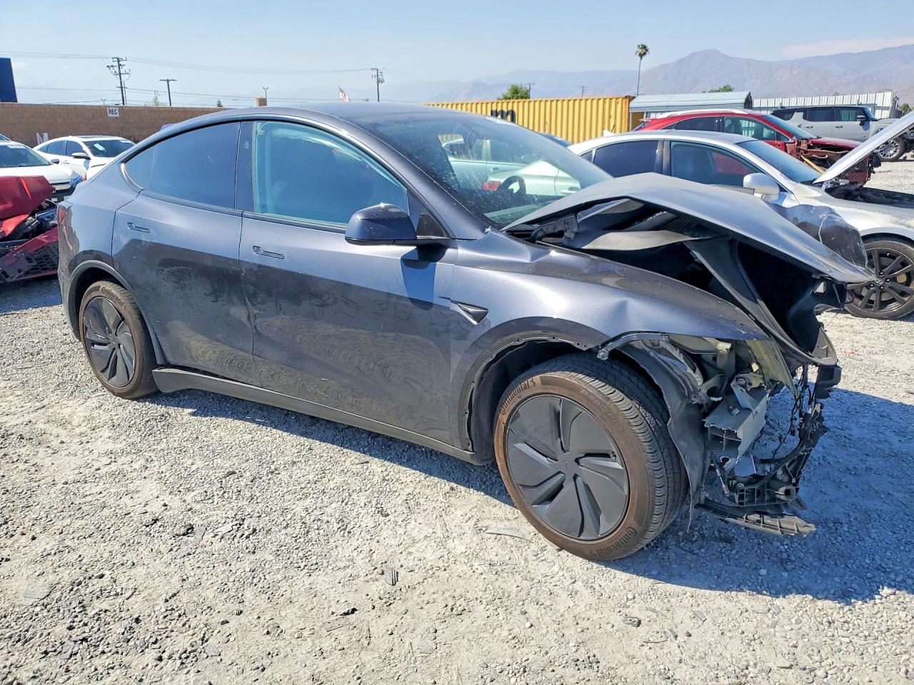 2026 TESLA MODEL Y