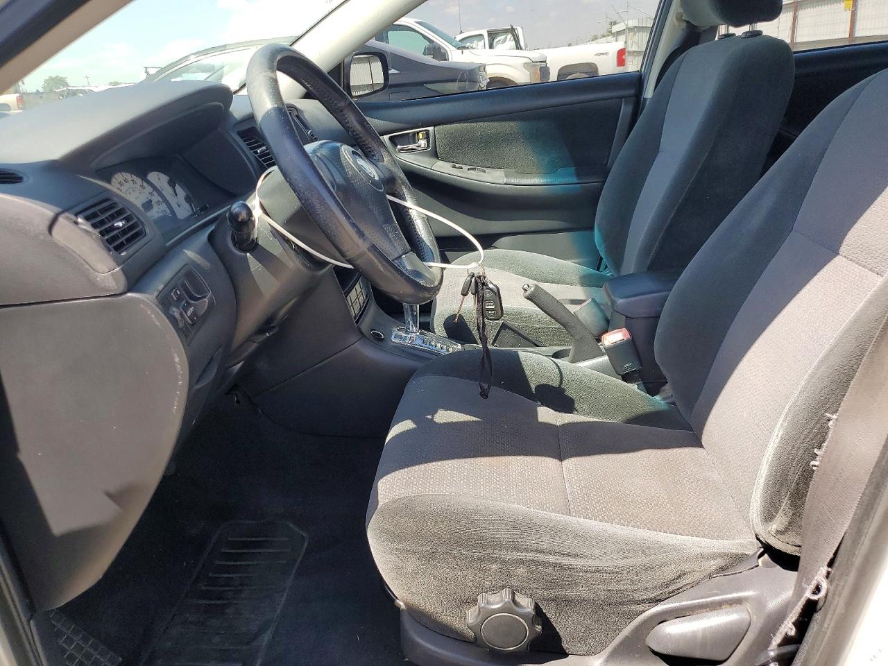 2004 TOYOTA COROLLA