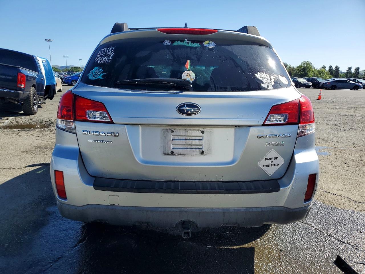 2012 SUBARU OUTBACK