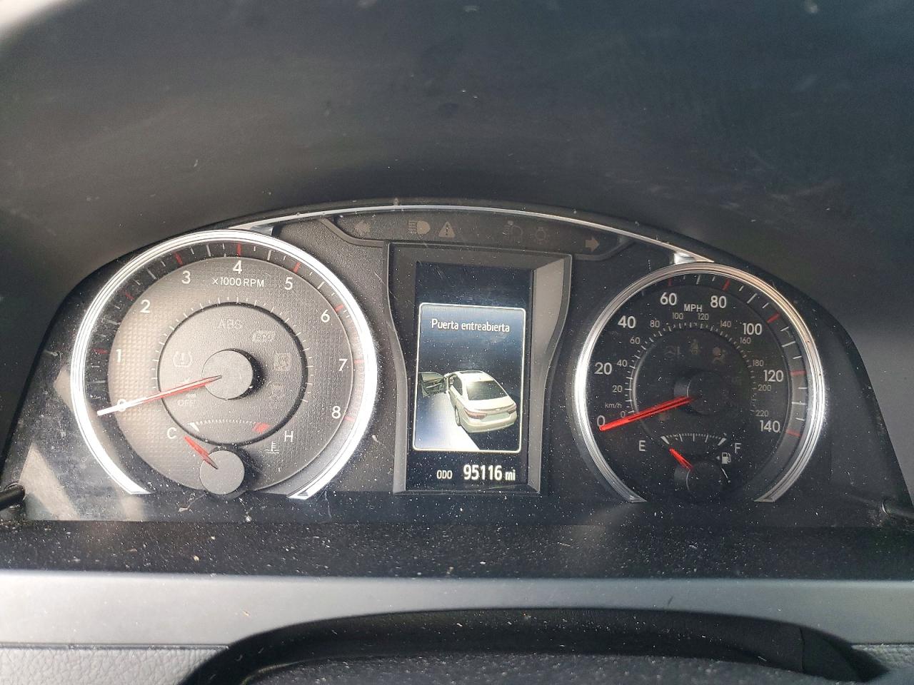 2016 TOYOTA CAMRY