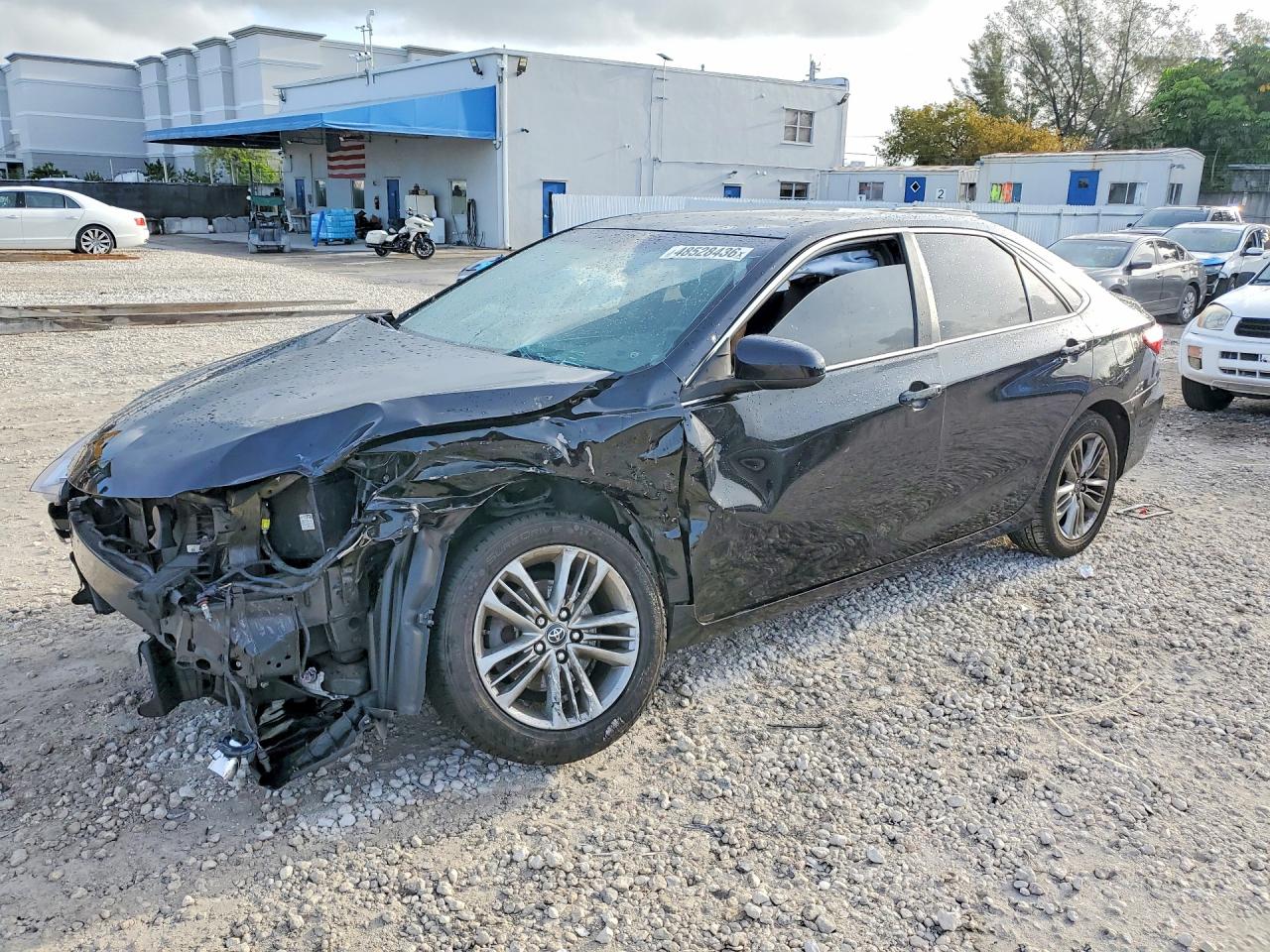 2016 TOYOTA CAMRY
