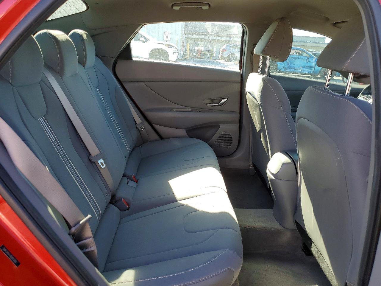 2023 HYUNDAI ELANTRA