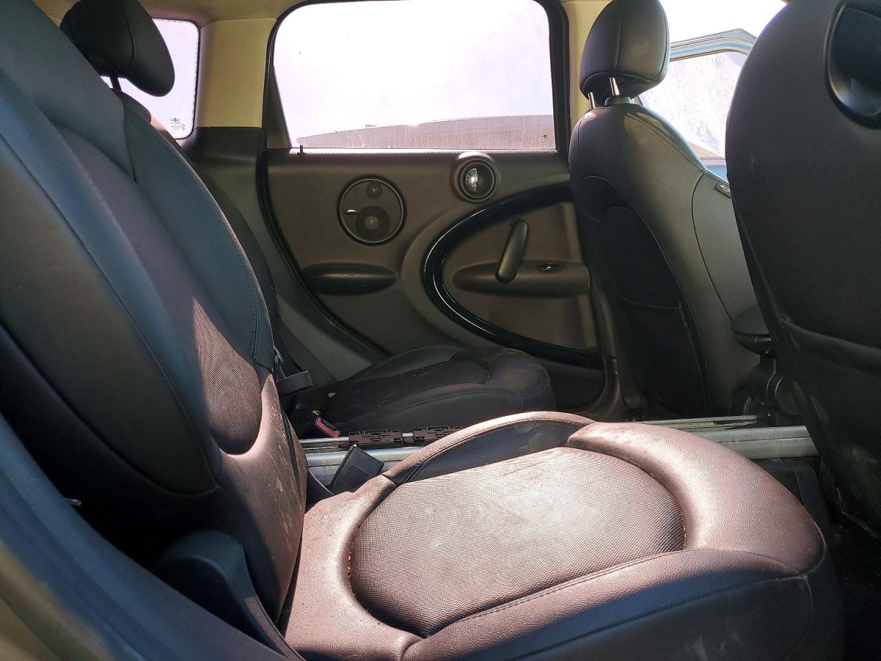 2011 MINI COOPER