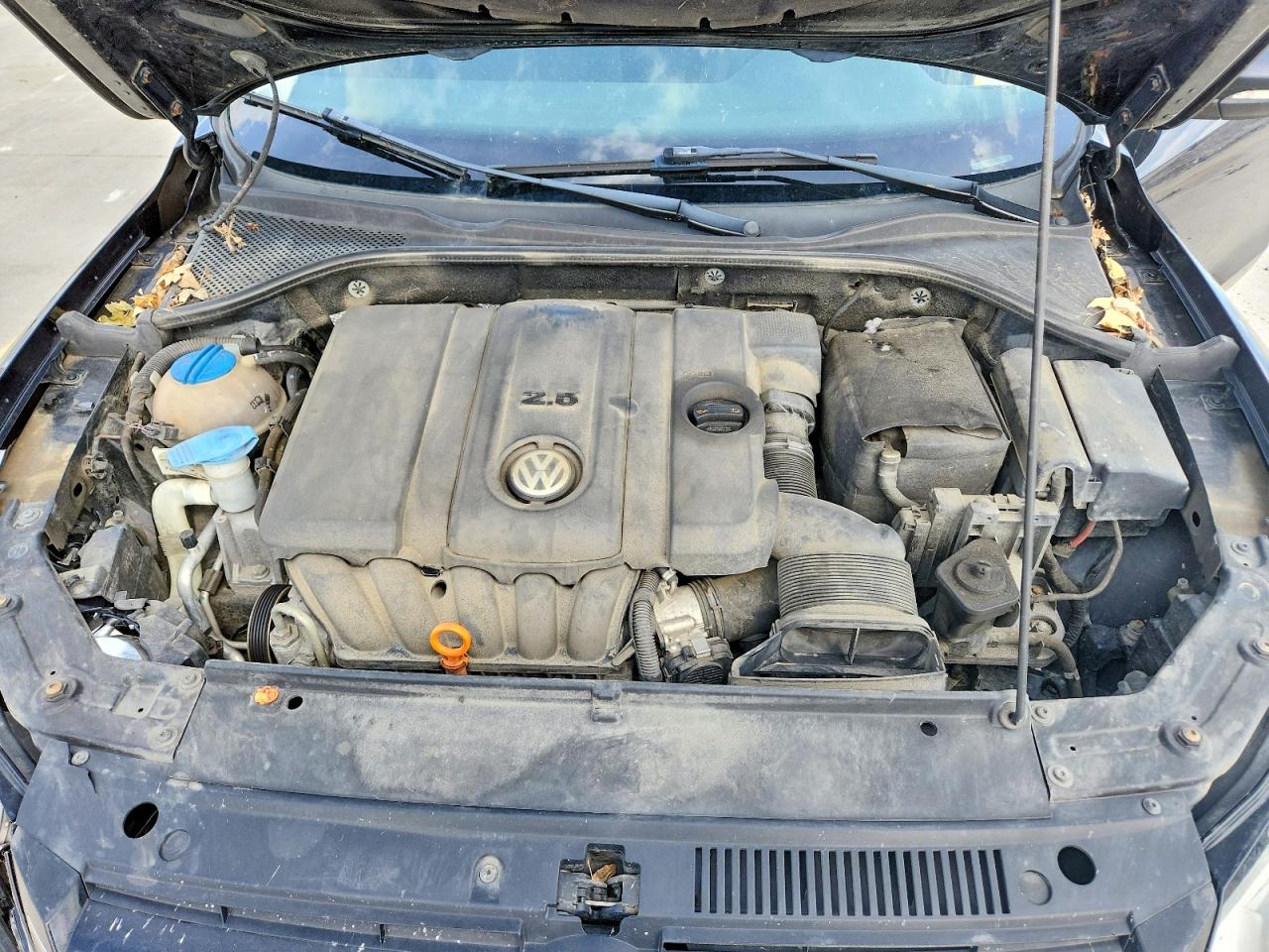 2012 VOLKSWAGEN PASSAT