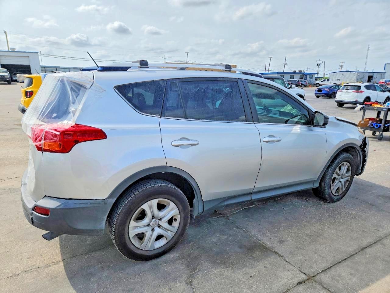 2014 TOYOTA RAV4