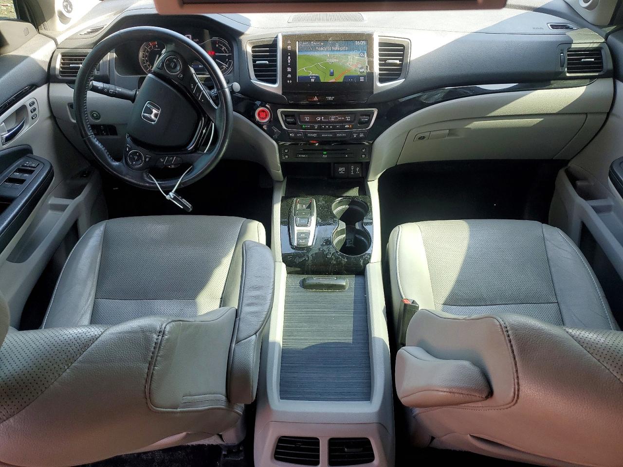2017 HONDA PILOT