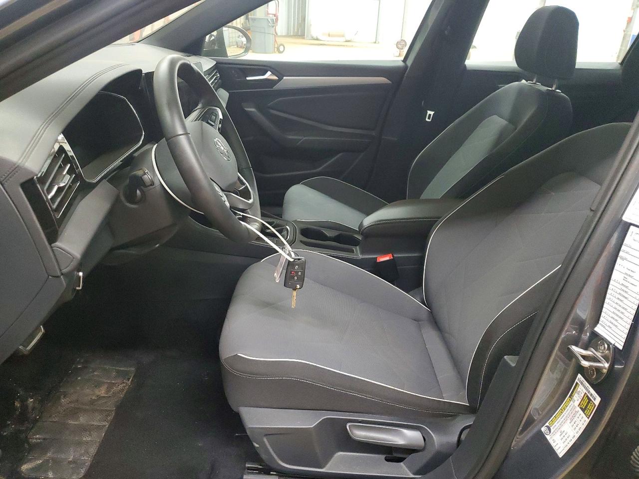 2025 VOLKSWAGEN JETTA