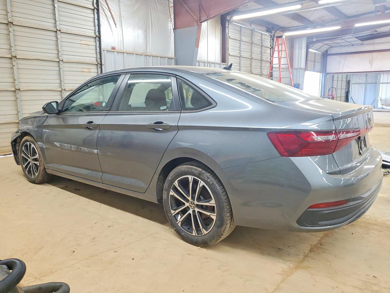 2025 VOLKSWAGEN JETTA