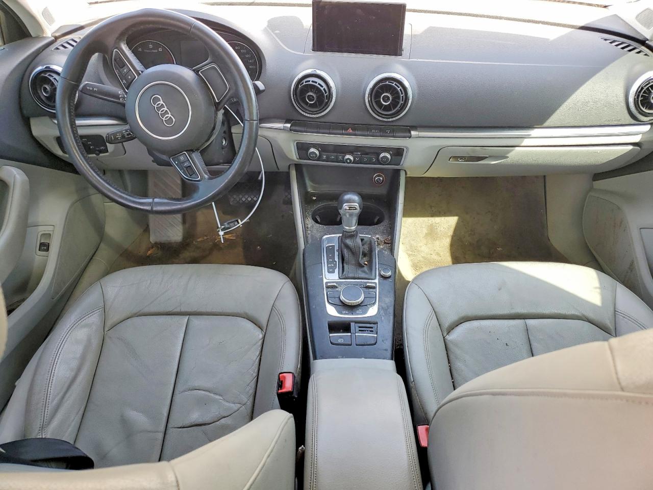 2015 AUDI A3