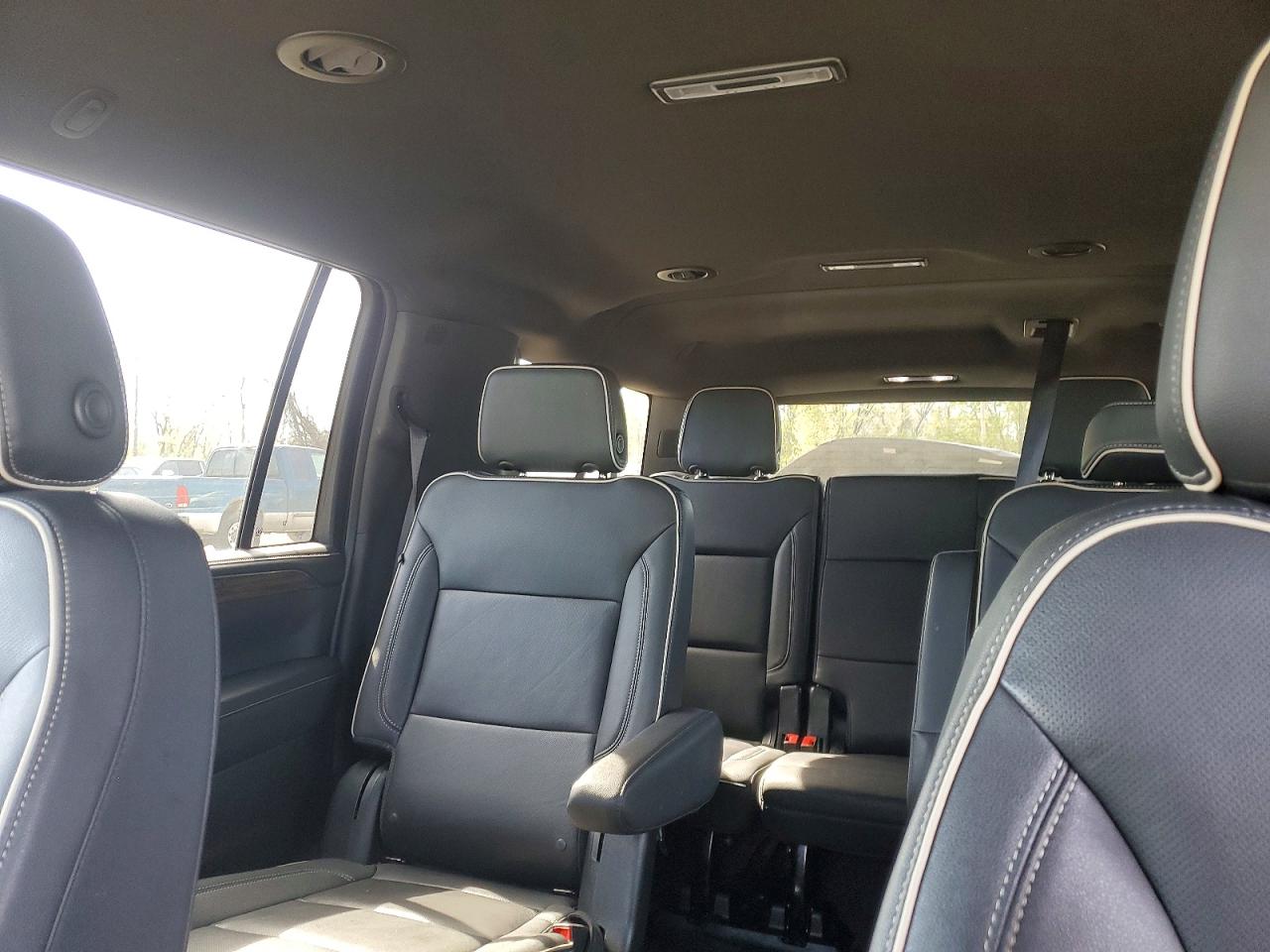 2023 CHEVROLET SUBURBAN