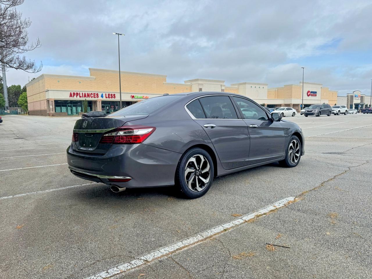 2016 HONDA ACCORD