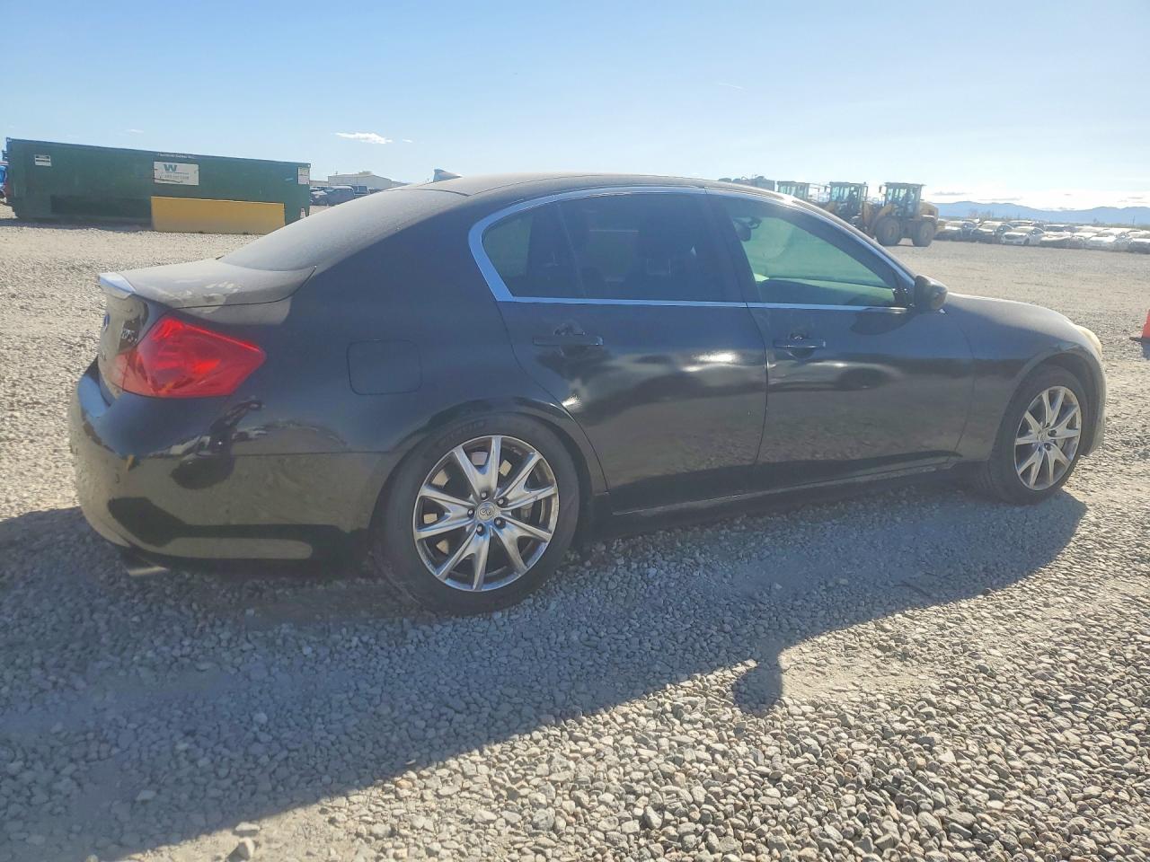 2010 INFINITI G37