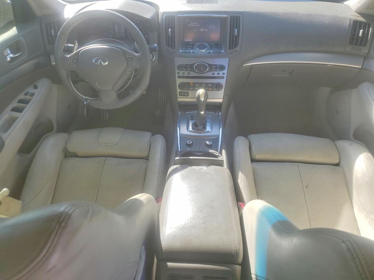 2010 INFINITI G37