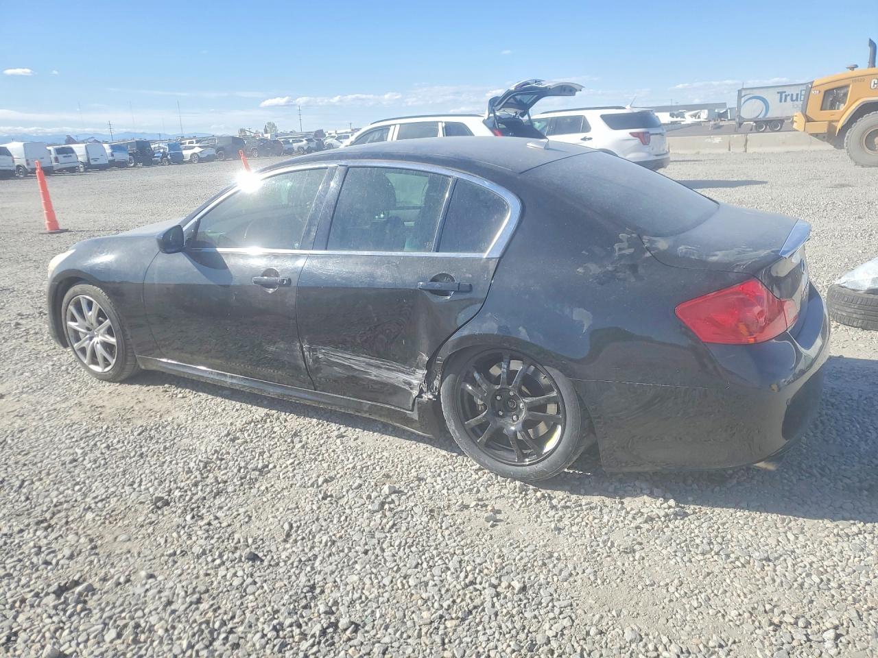 2010 INFINITI G37
