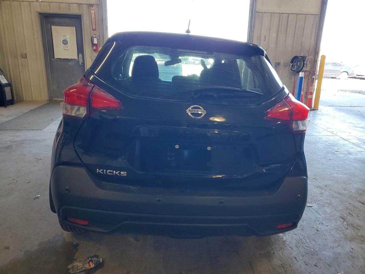 2020 NISSAN KICKS