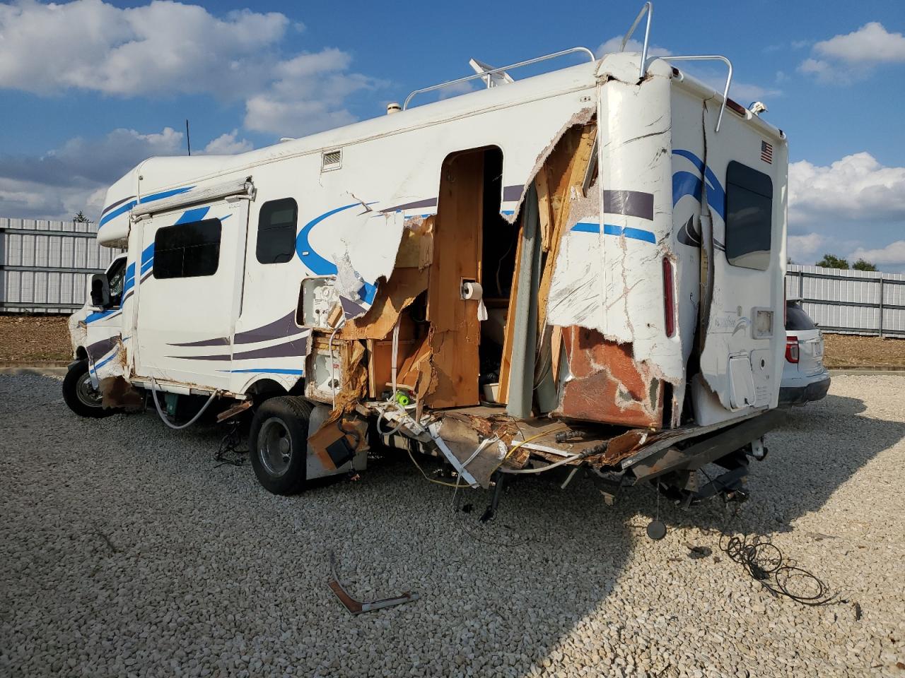 2014 BORNFCOACH ECONOLINE