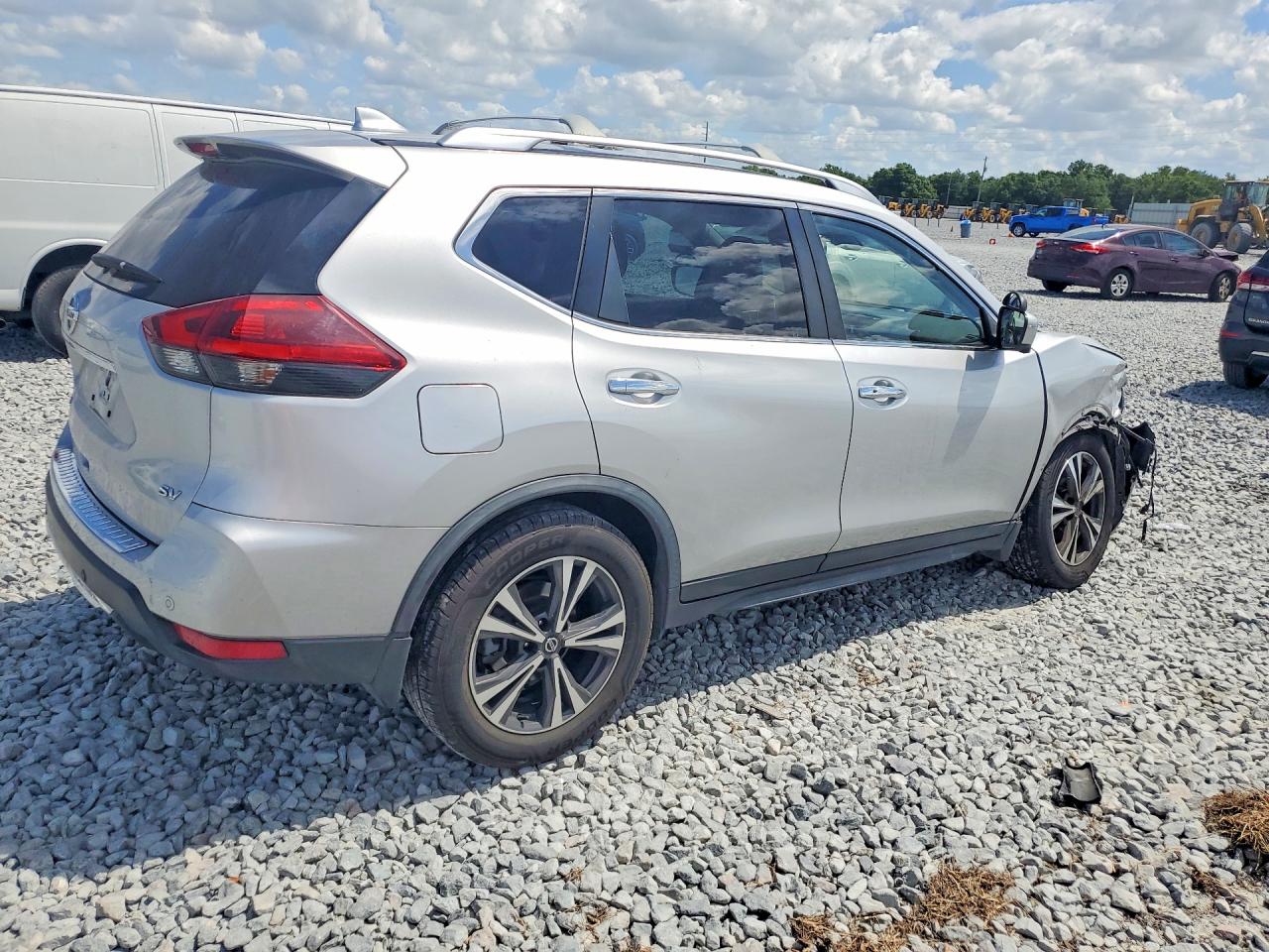 2019 NISSAN ROGUE