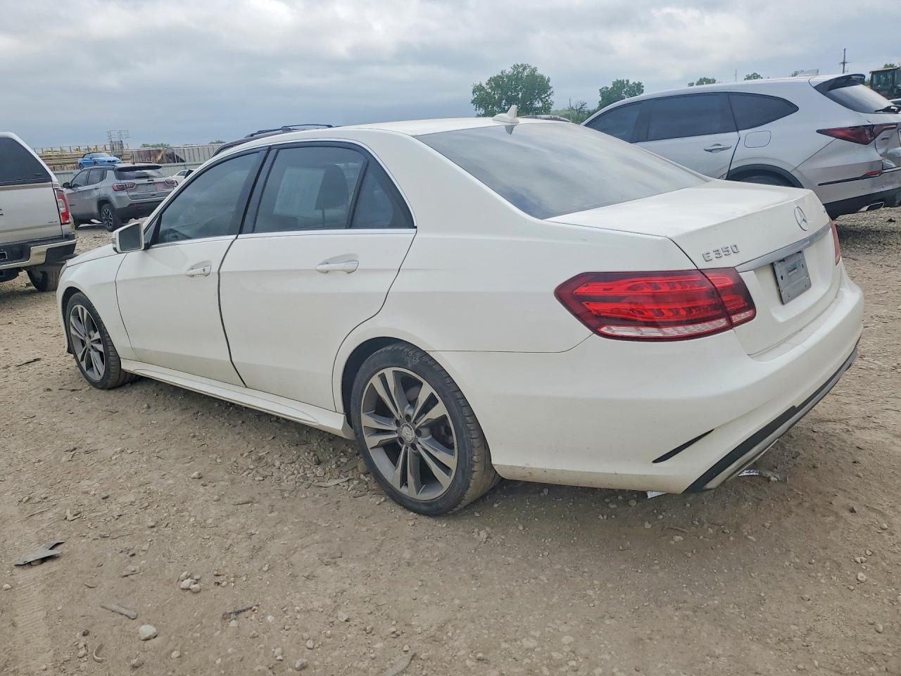 2014 MERCEDES-BENZ E-CLASS