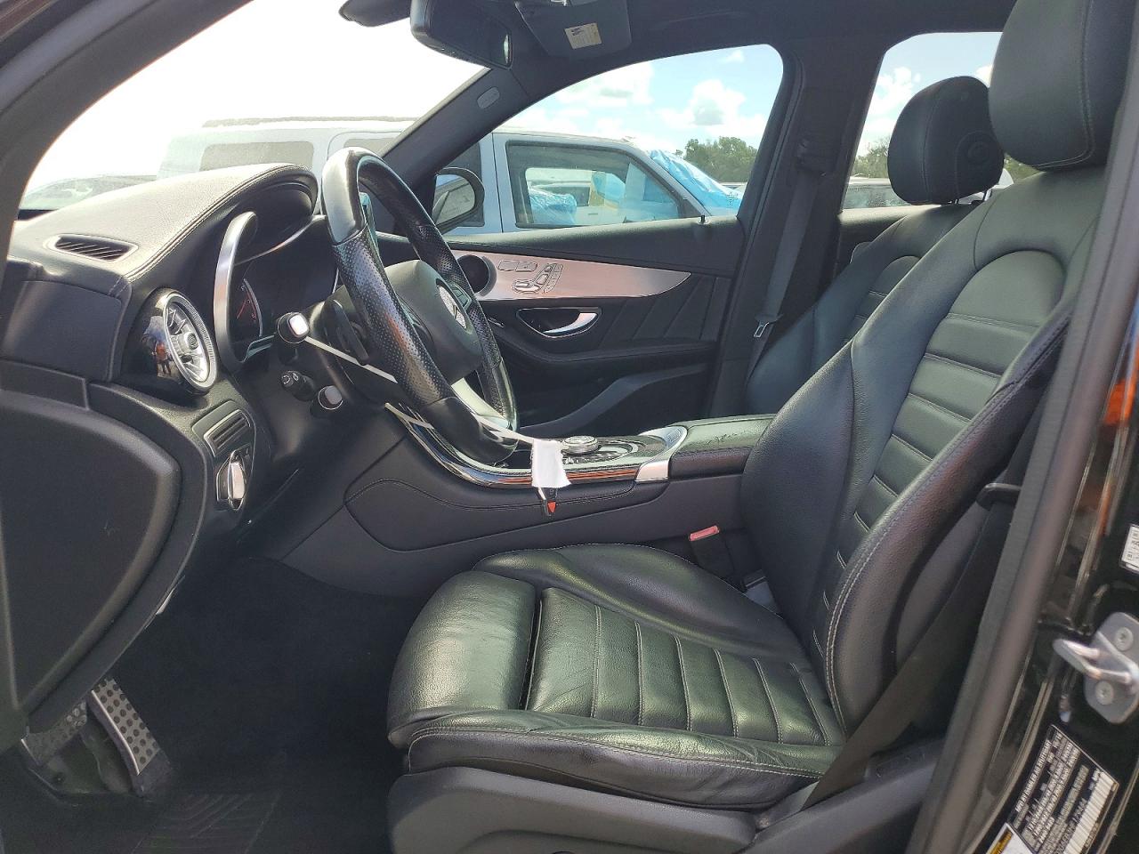 2017 MERCEDES-BENZ GLC-CLASS