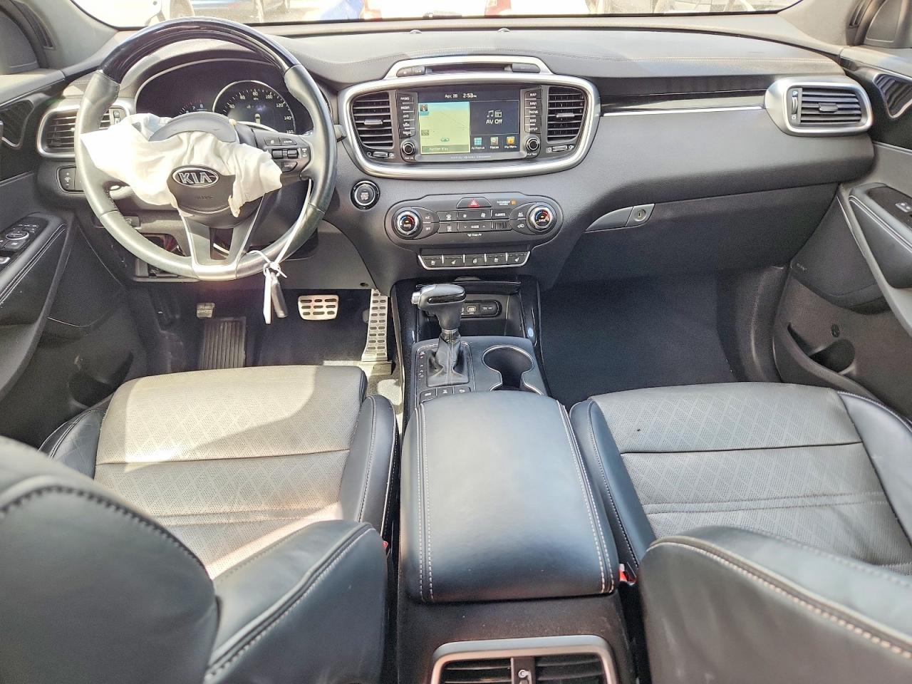 2016 KIA SORENTO