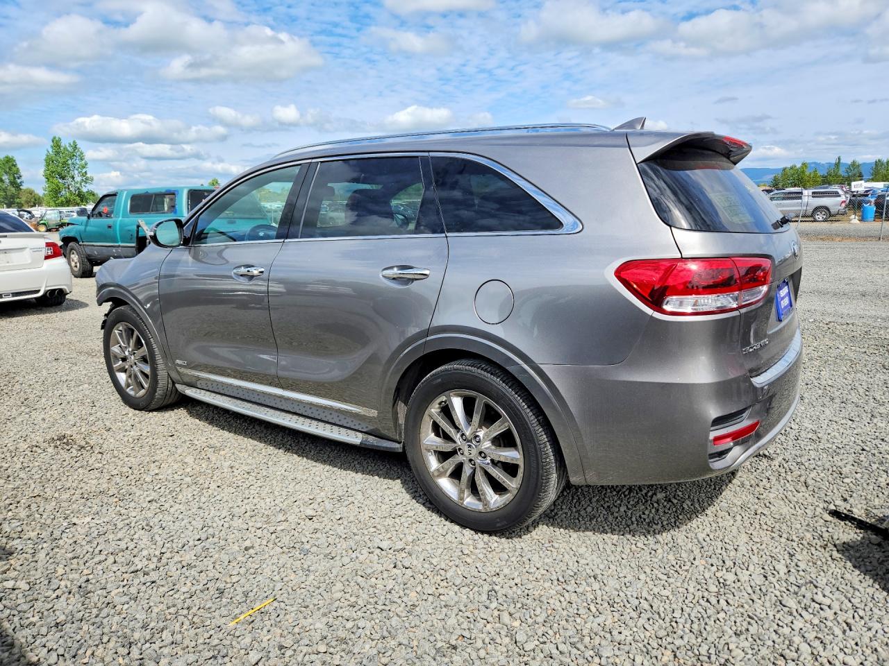 2016 KIA SORENTO