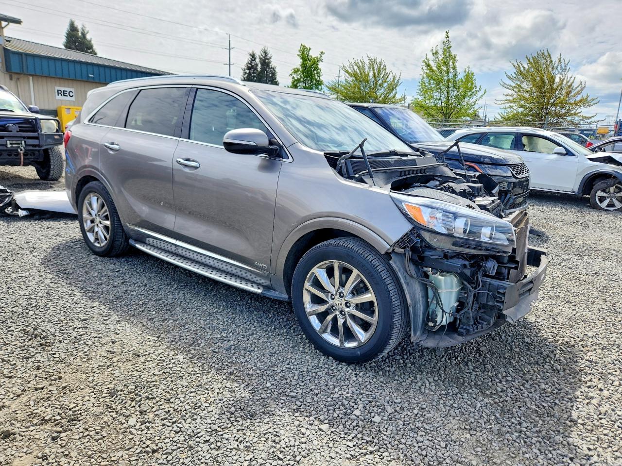 2016 KIA SORENTO