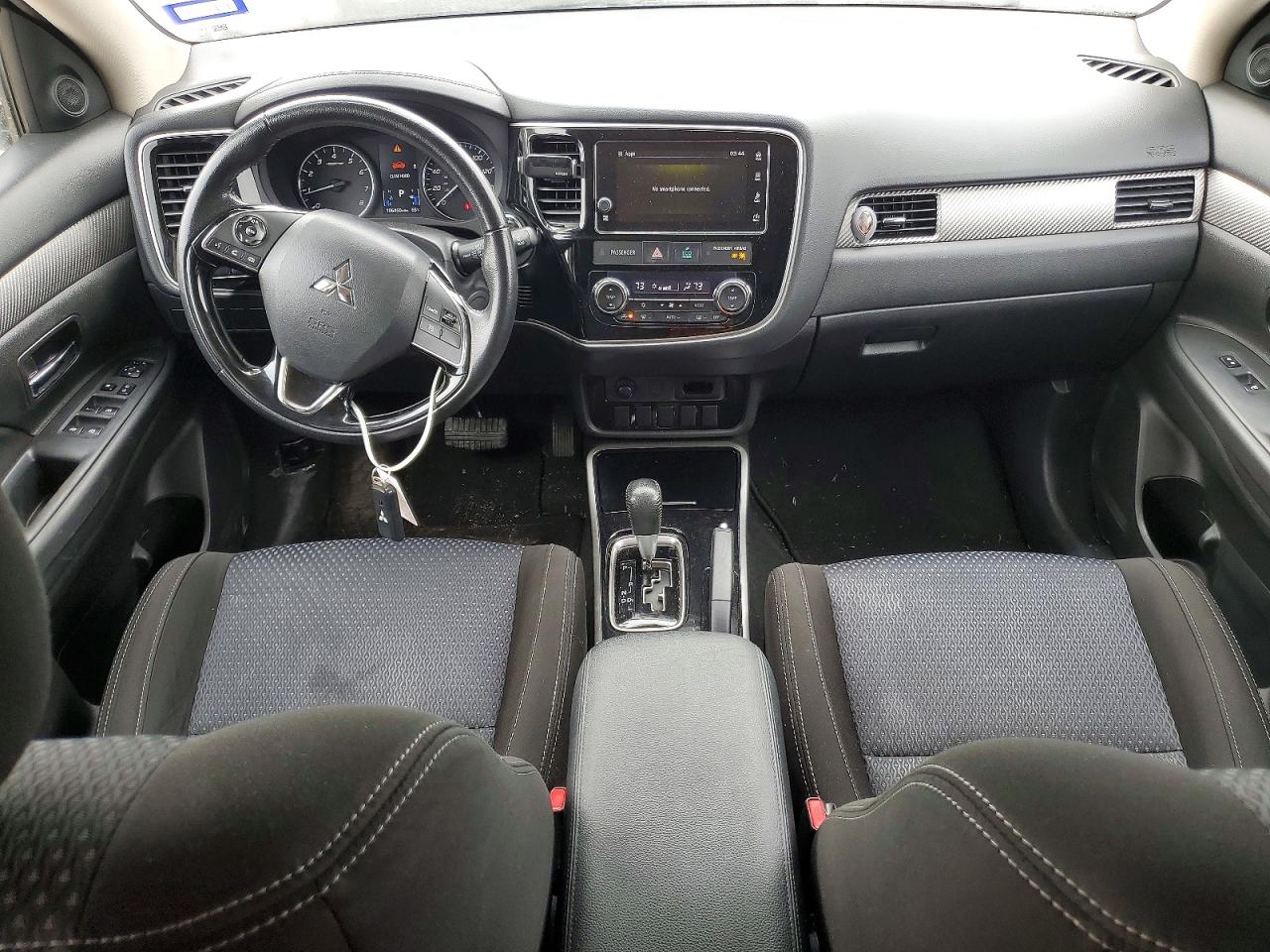 2018 MITSUBISHI OUTLANDER