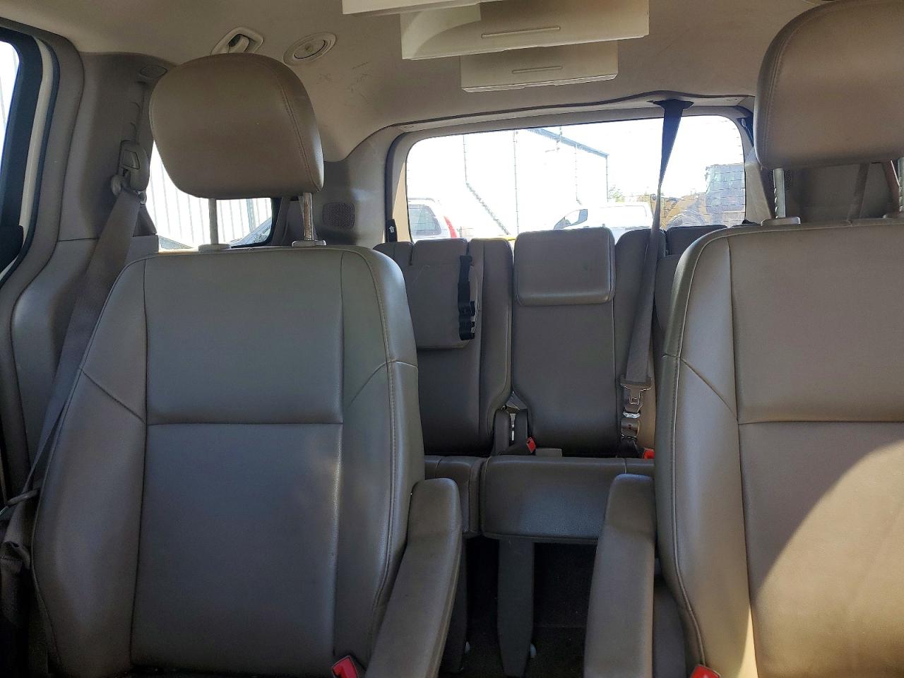 2012 VOLKSWAGEN ROUTAN