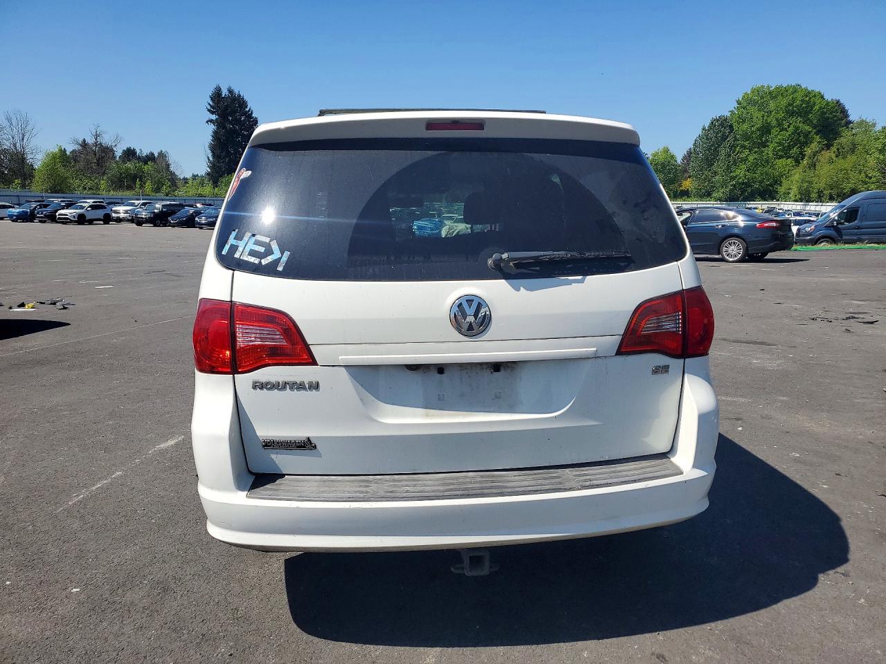 2012 VOLKSWAGEN ROUTAN