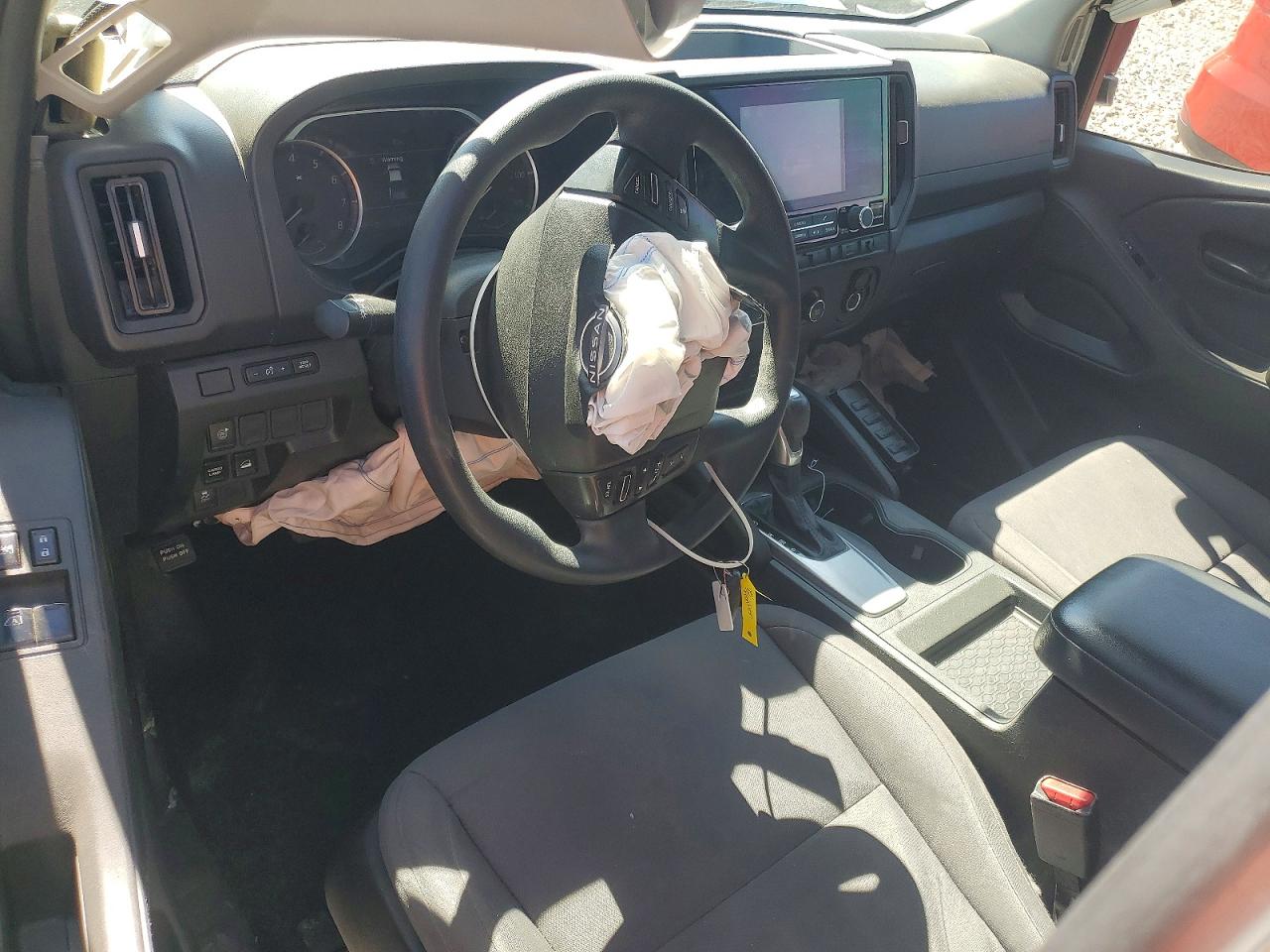 2025 NISSAN FRONTIER