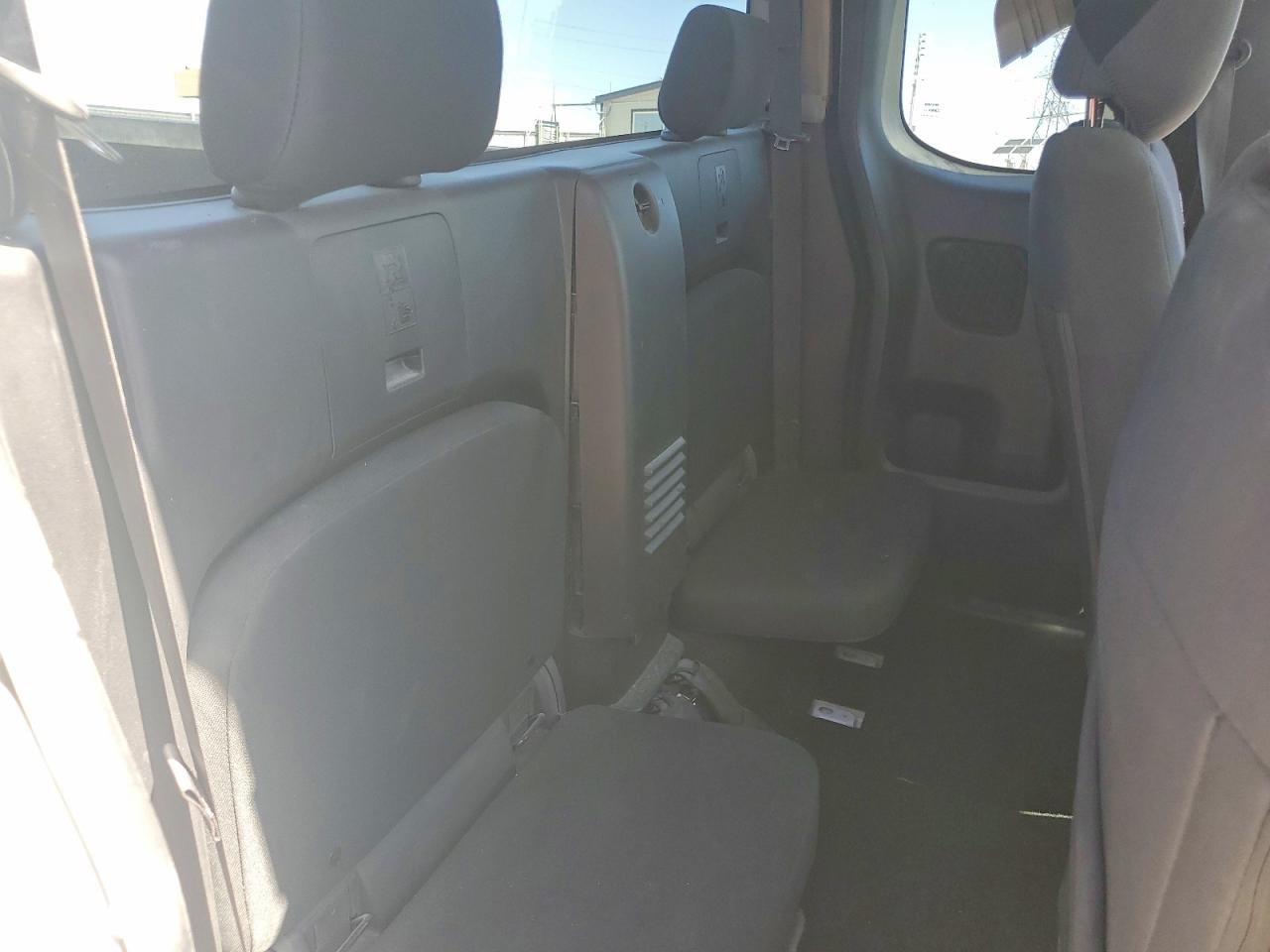 2025 NISSAN FRONTIER