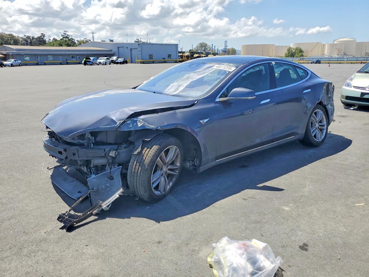 2015 TESLA MODEL S