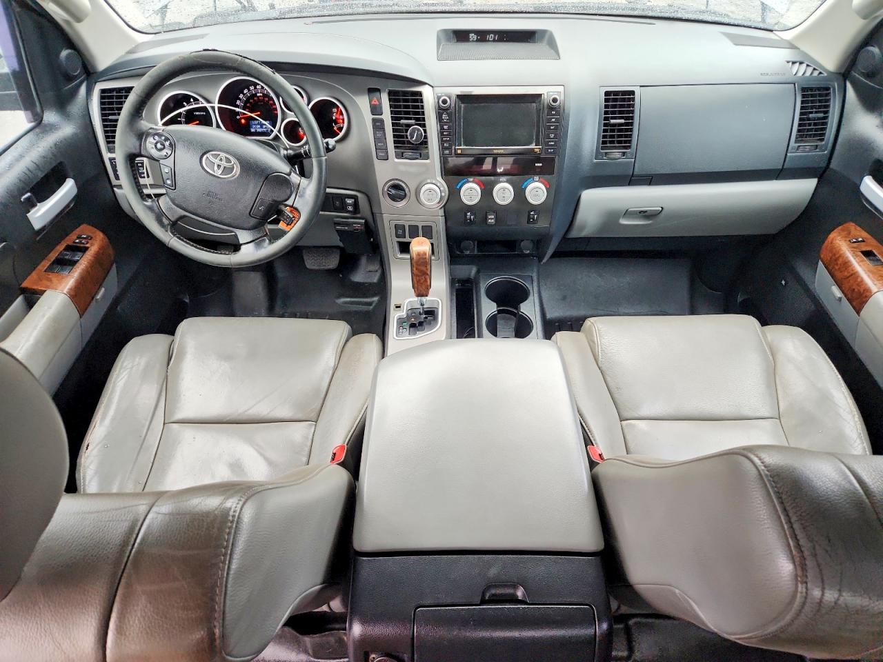 2013 TOYOTA TUNDRA