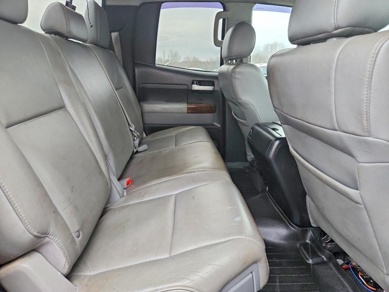 2013 TOYOTA TUNDRA