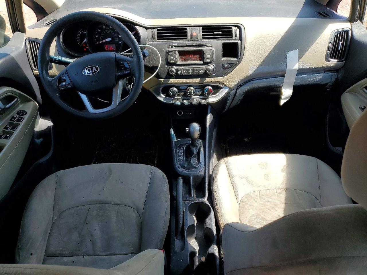 2014 KIA RIO