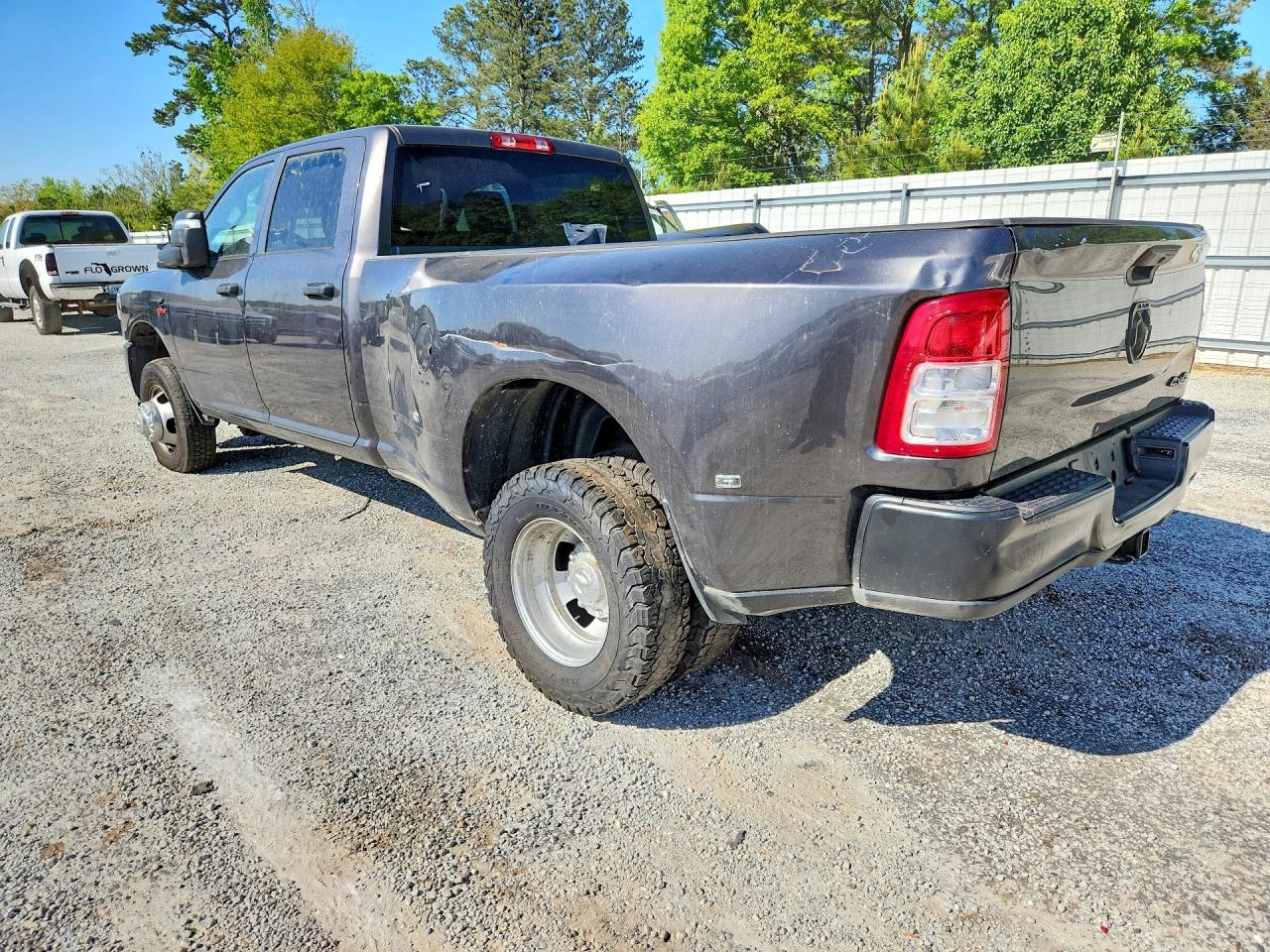 2023 RAM 3500