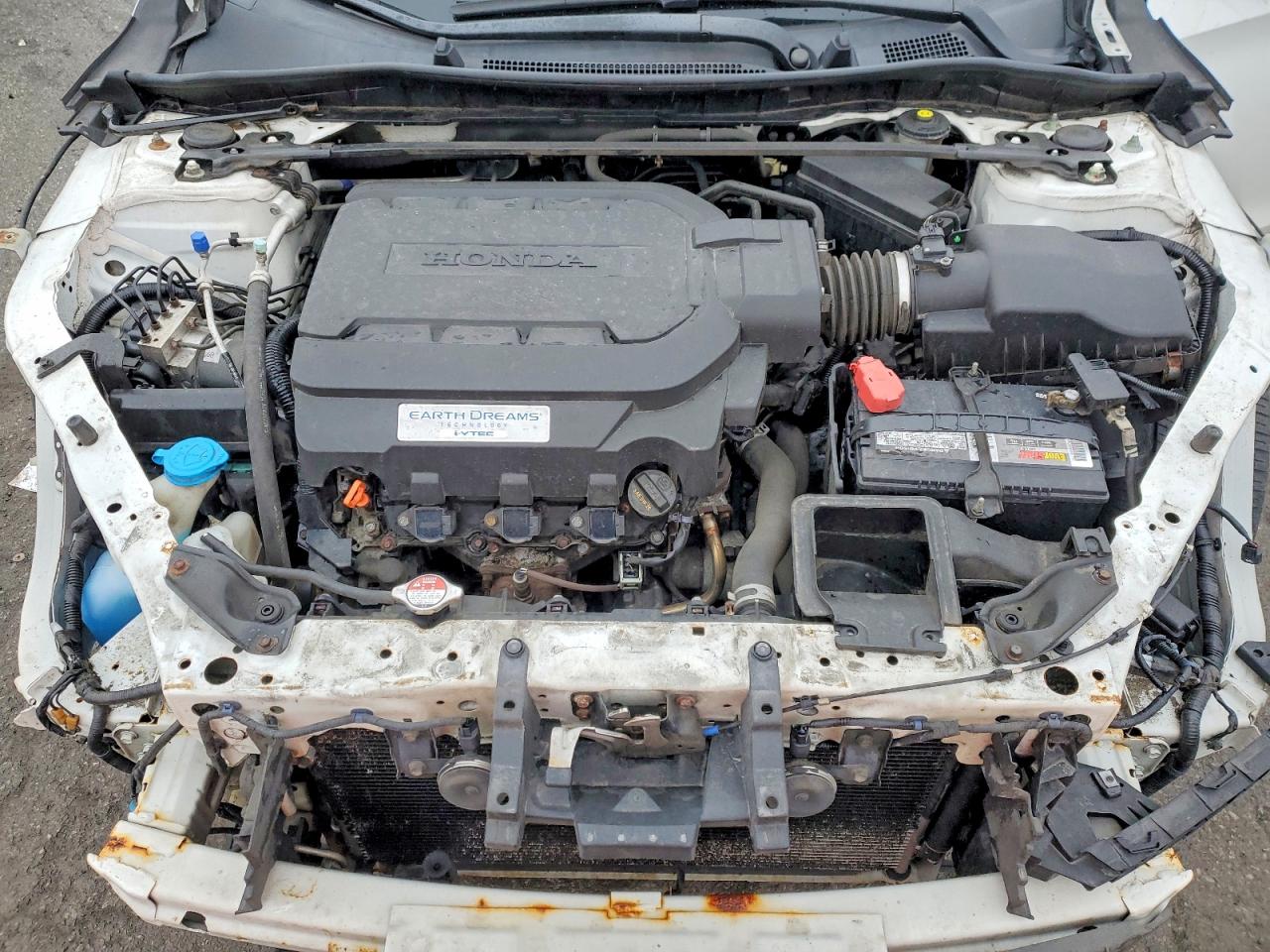 2016 HONDA ACCORD