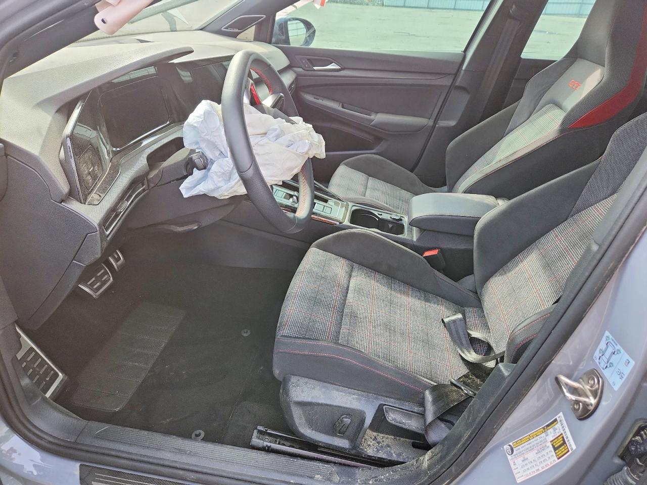 2024 VOLKSWAGEN GTI