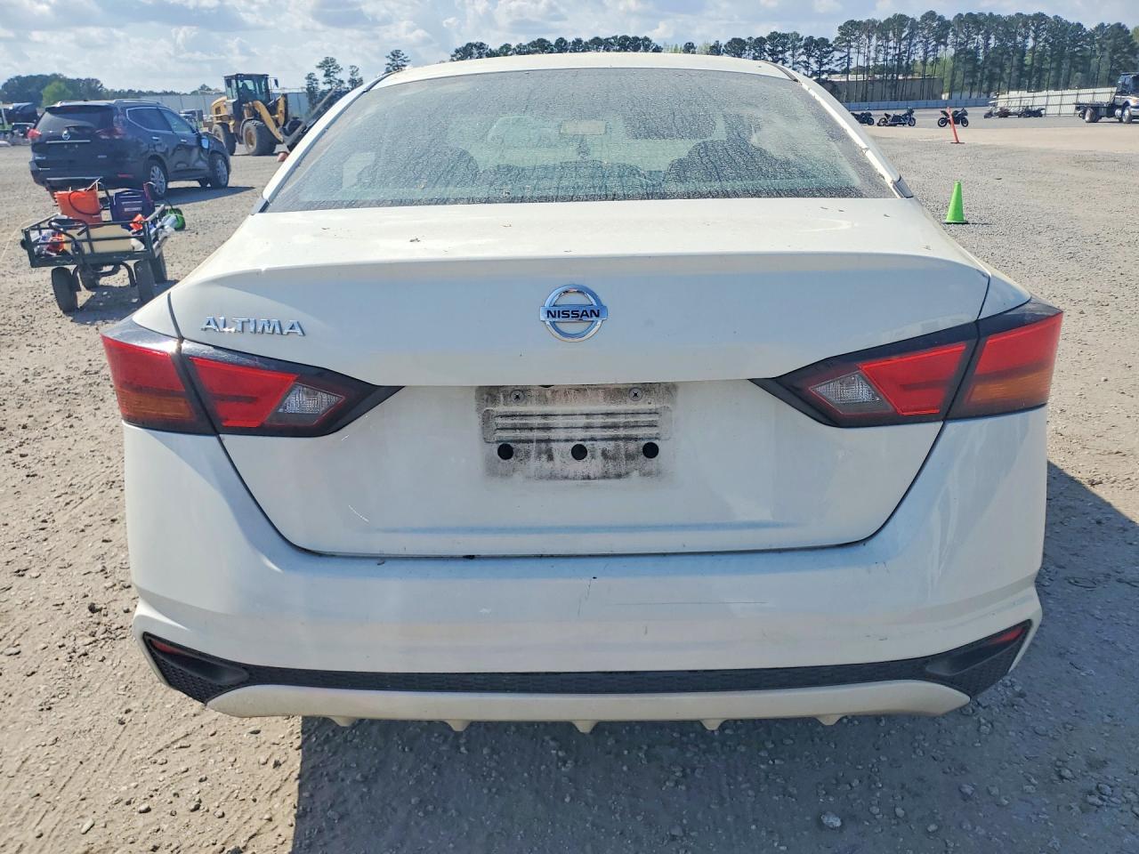 2022 NISSAN ALTIMA
