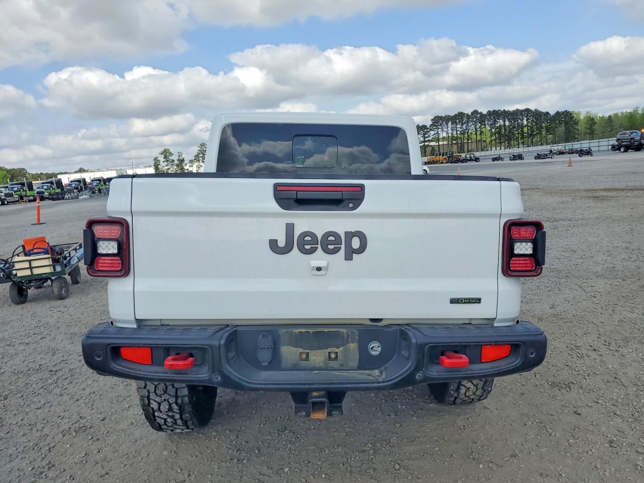 2022 JEEP GLADIATOR