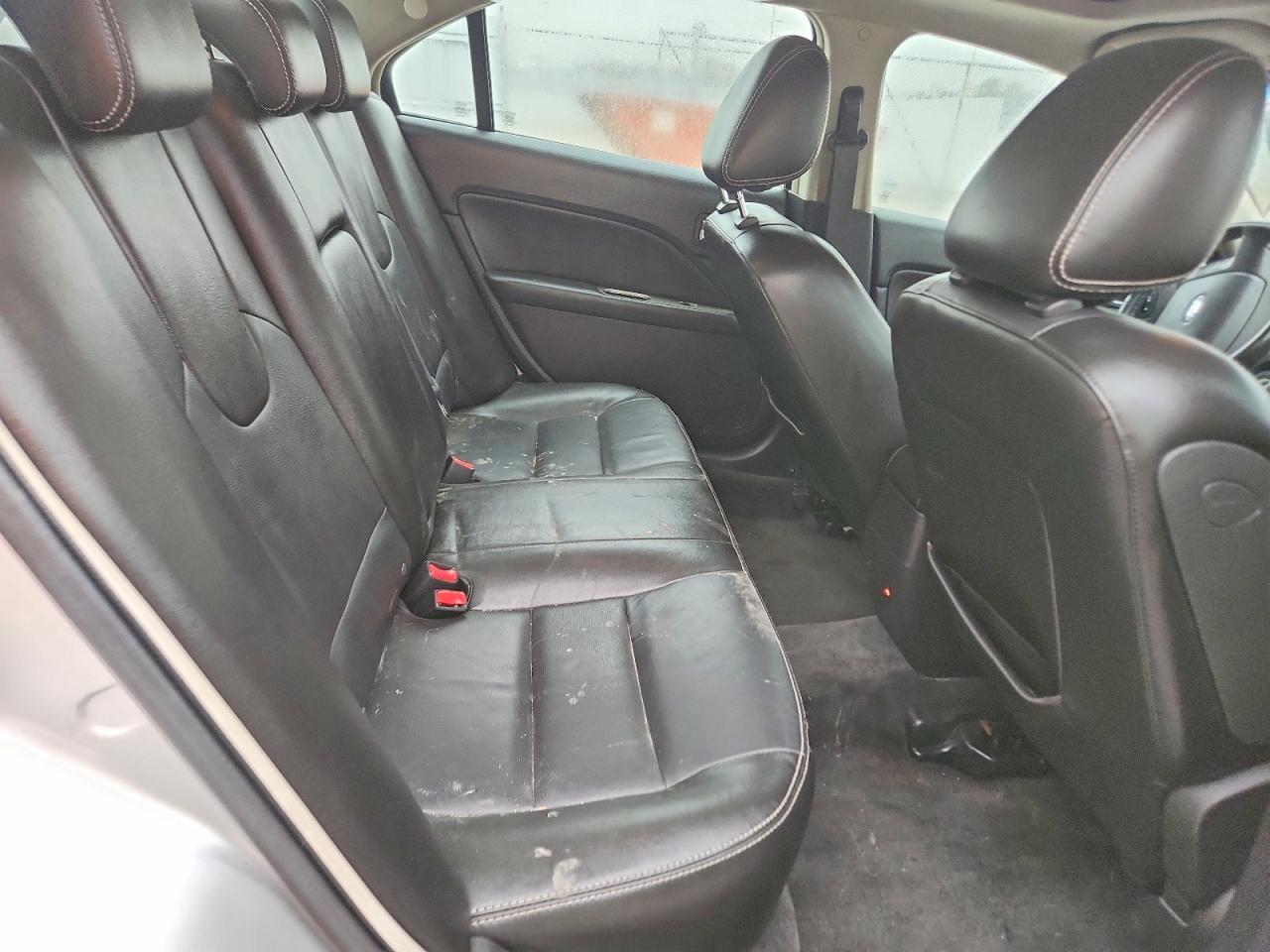 2010 FORD FUSION
